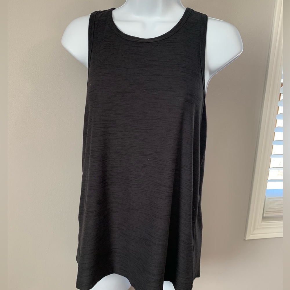 Old Navy Active Women's Cut Out Back Charcoal Tank Top